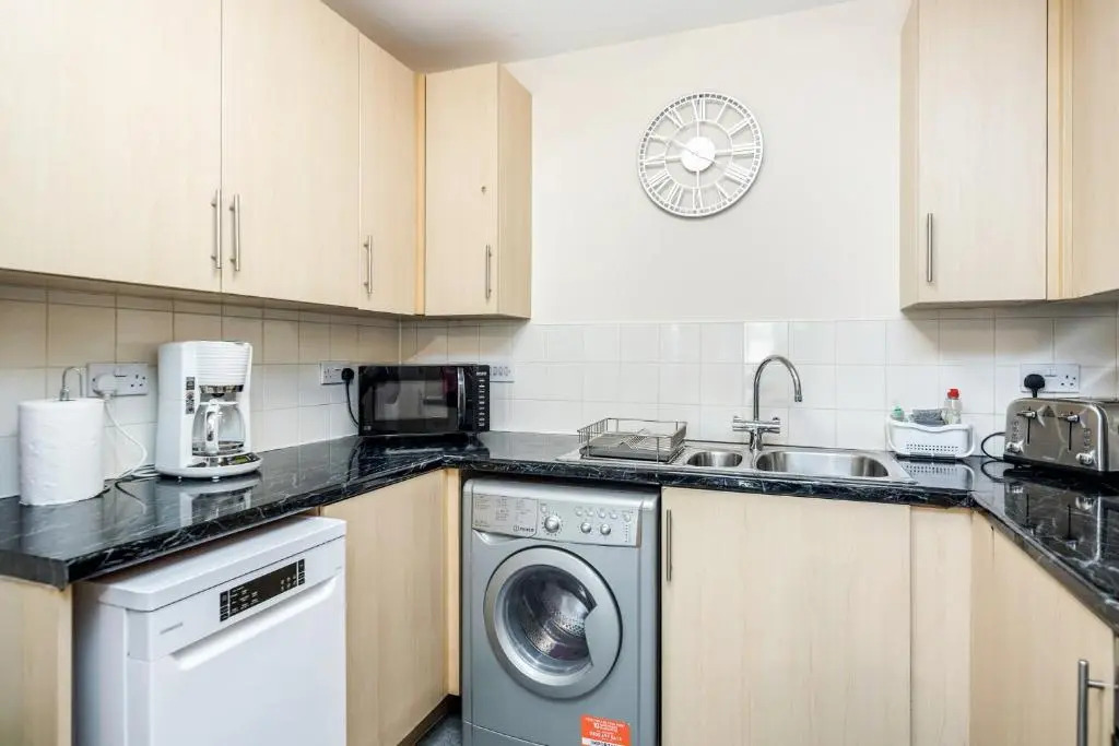 MPL Apartments Watford/croxley Biz Parks Corporate Lets 2 Bed/free Parking
