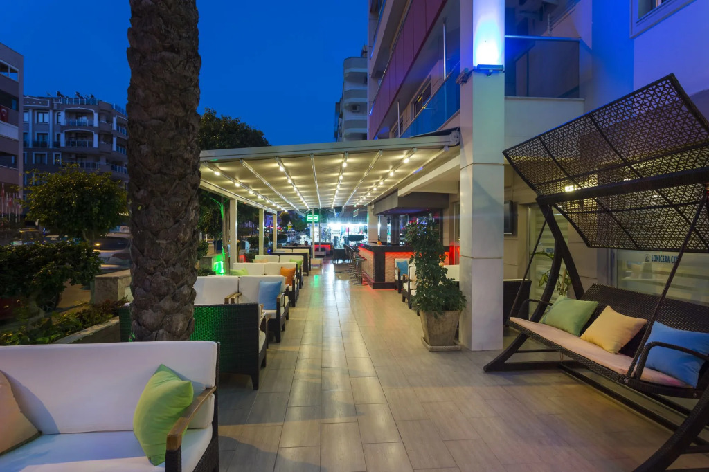 Lonicera City Hotel