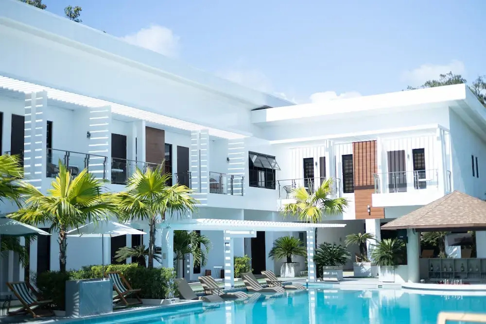 Asaricha Tropical Beach Resort