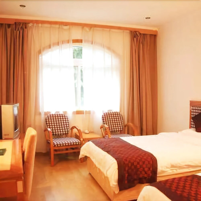 Pearl Garden Hotel