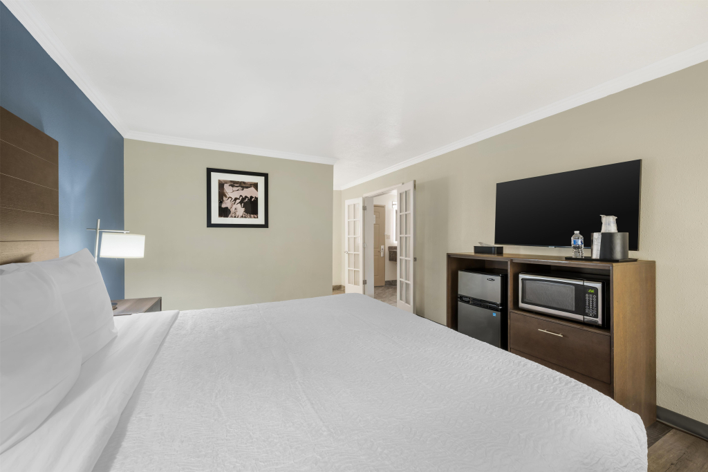 Best Western Airport Albuquerque InnSuites Hotel & Suites