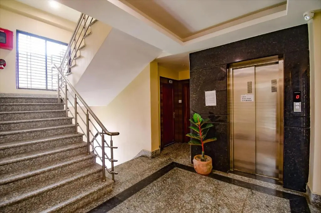 FabHotel Prime Grand Palace