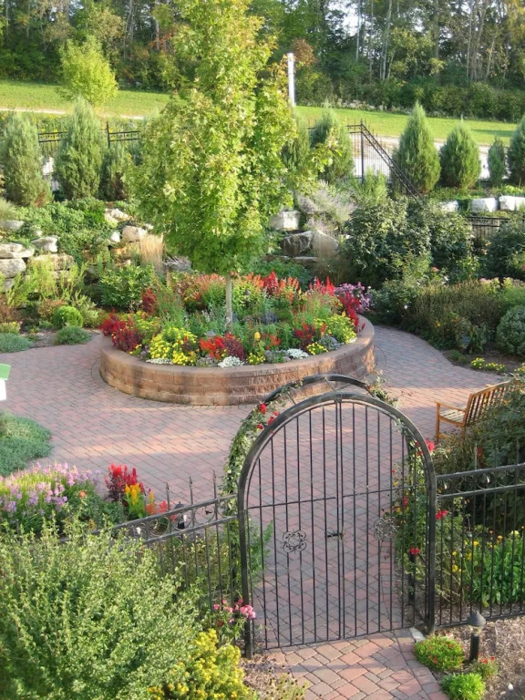 Sacred Clay Inn