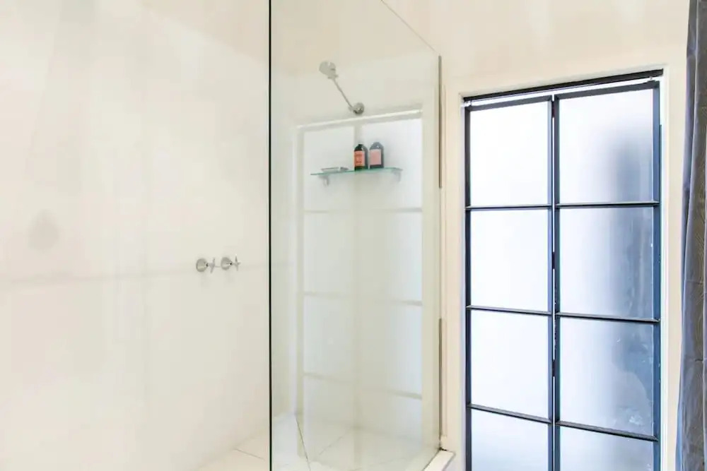 Stylish Warehouse Conversion in Heart of Fitzroy