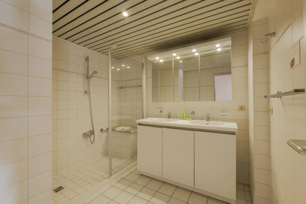 Ambassador Suites Antwerp