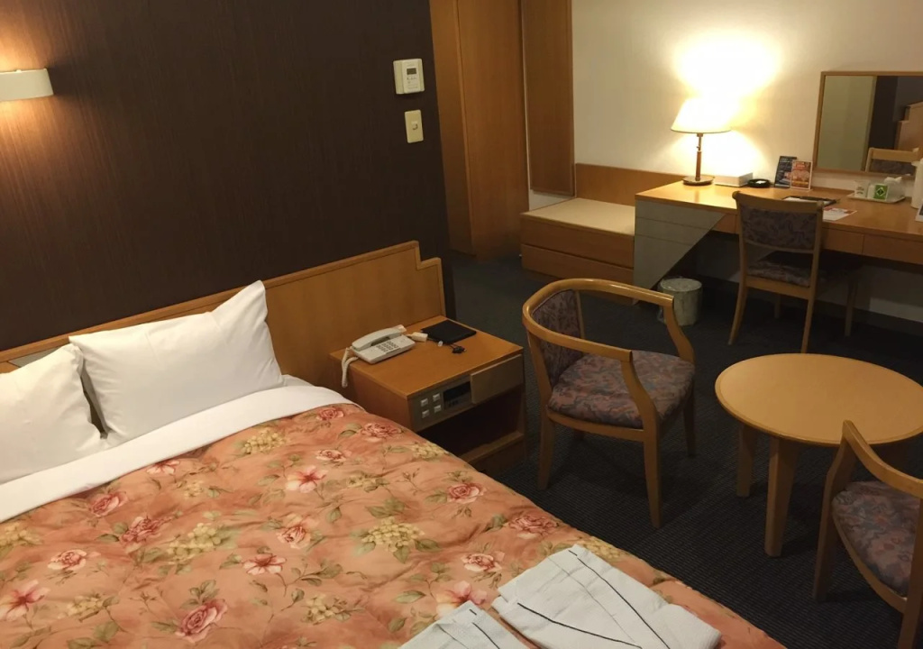 Shin Sayama Hotel