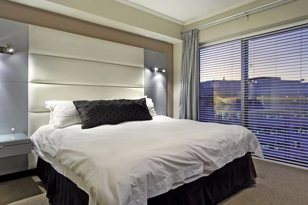 African Icon City Apartment