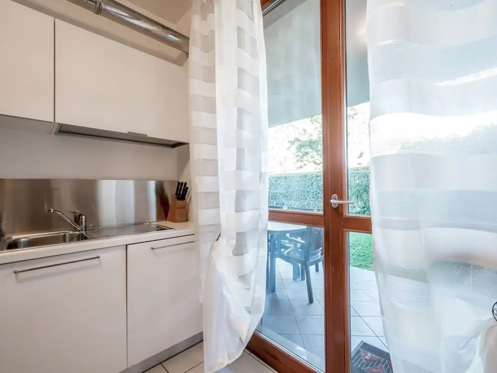 Bright Apartments Sirmione - Julia Giardino