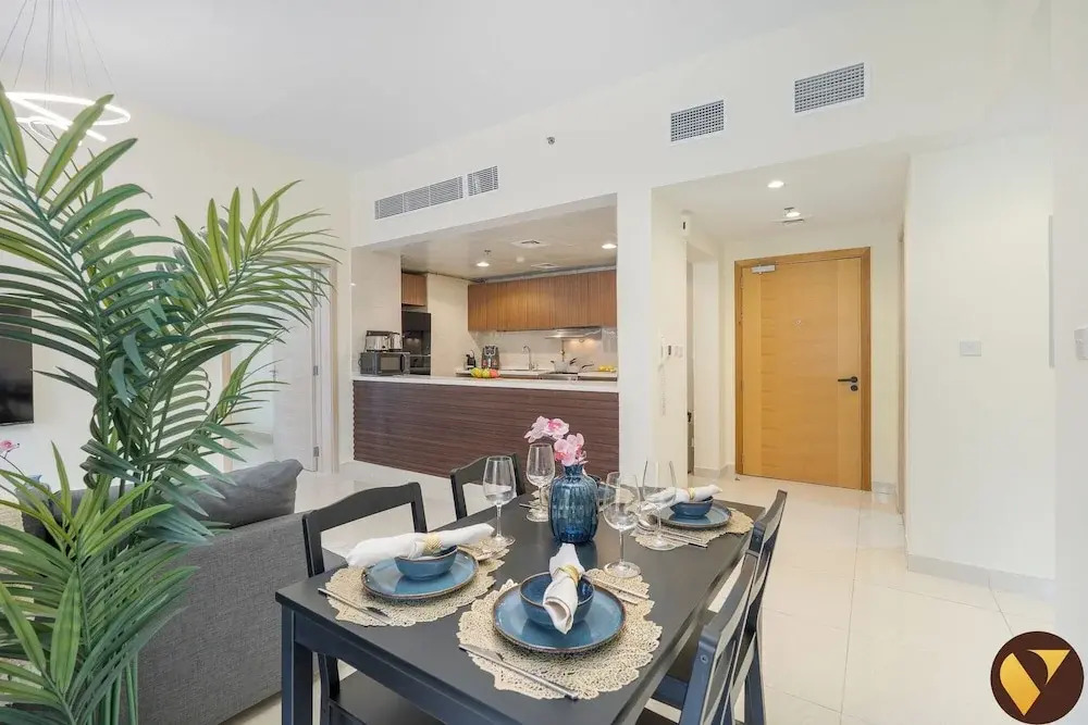Spacious Pulse Smart Residence JVC