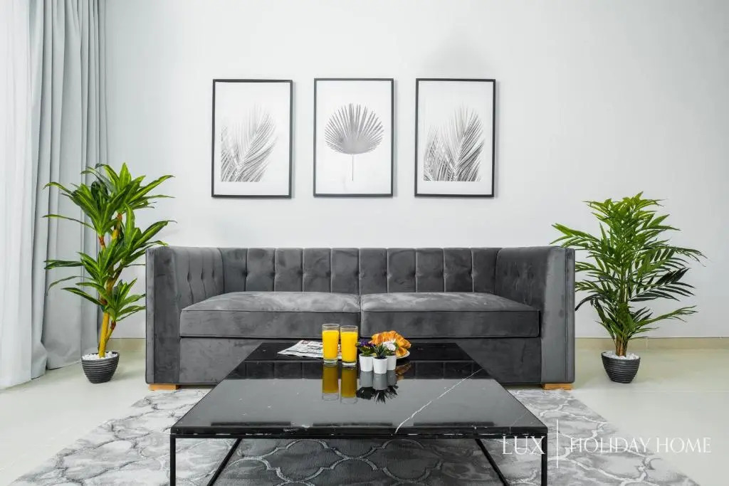 LUX - Opulent Island Suite 5