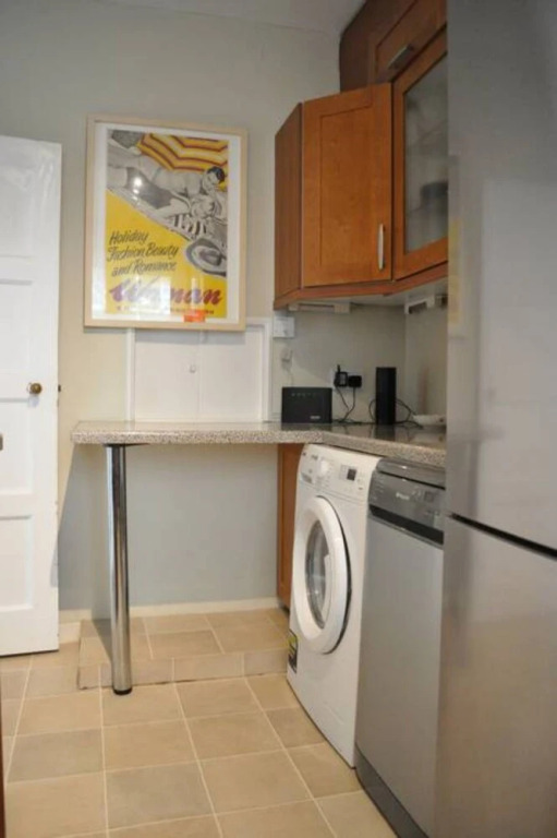 Stylish 1 Bedroom in the Heart of Chelsea