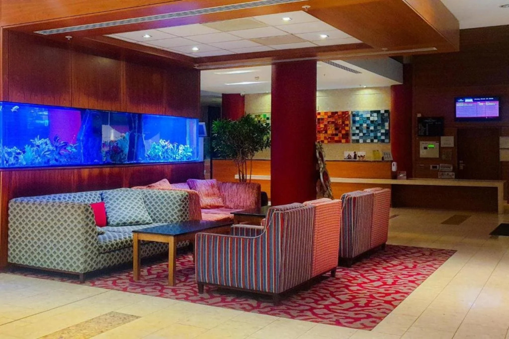 The Gateway Hotel