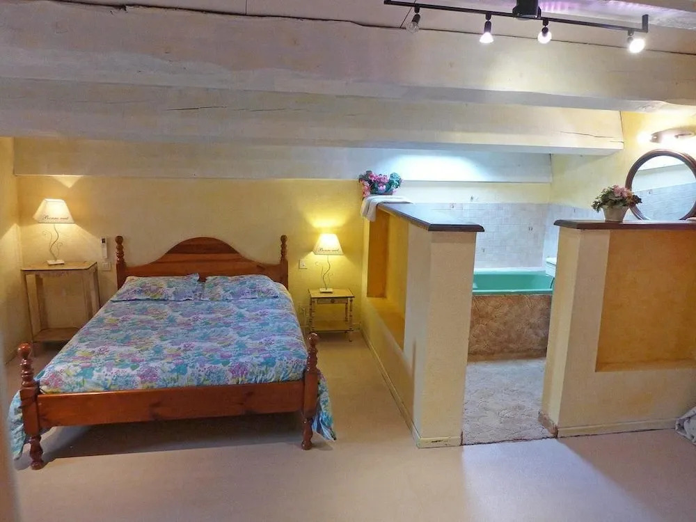 Areole - Maison de caractère et de grande capacité, beaux extérieurs Apartment 6