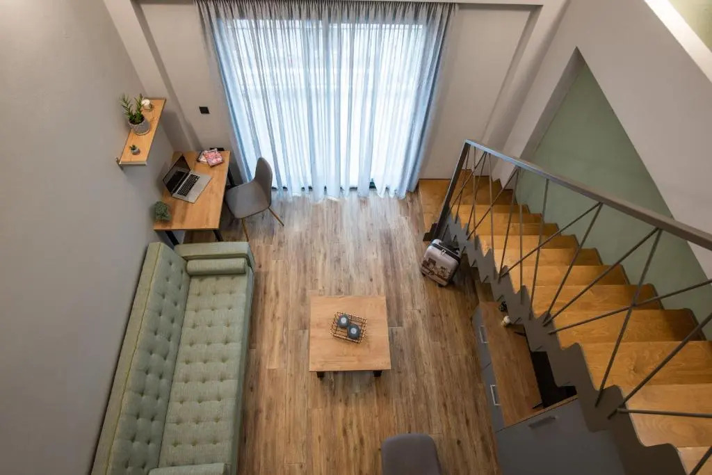 Tzes City Suites