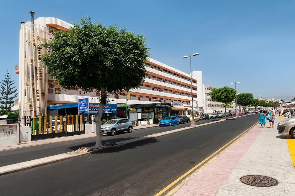Cozy Apartment Av111 in Playa del Ingles