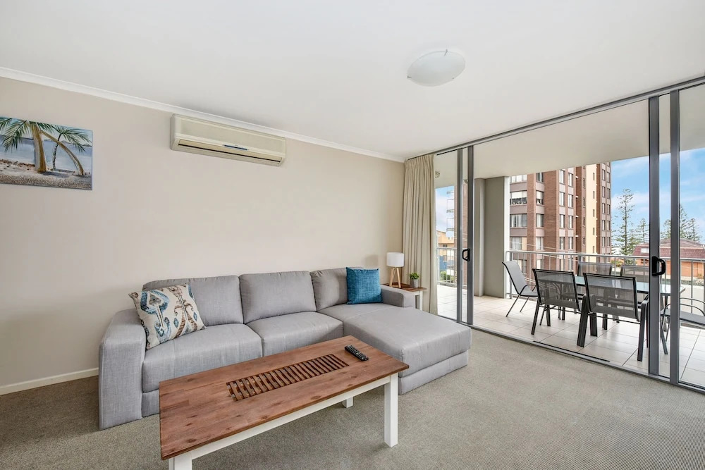 William Street Apartments