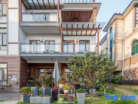 Floral Hotel · Li Wan Mountain Home Hotel
