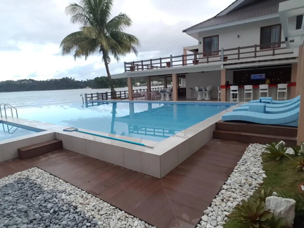 Nirvana Resort Puerto Galera