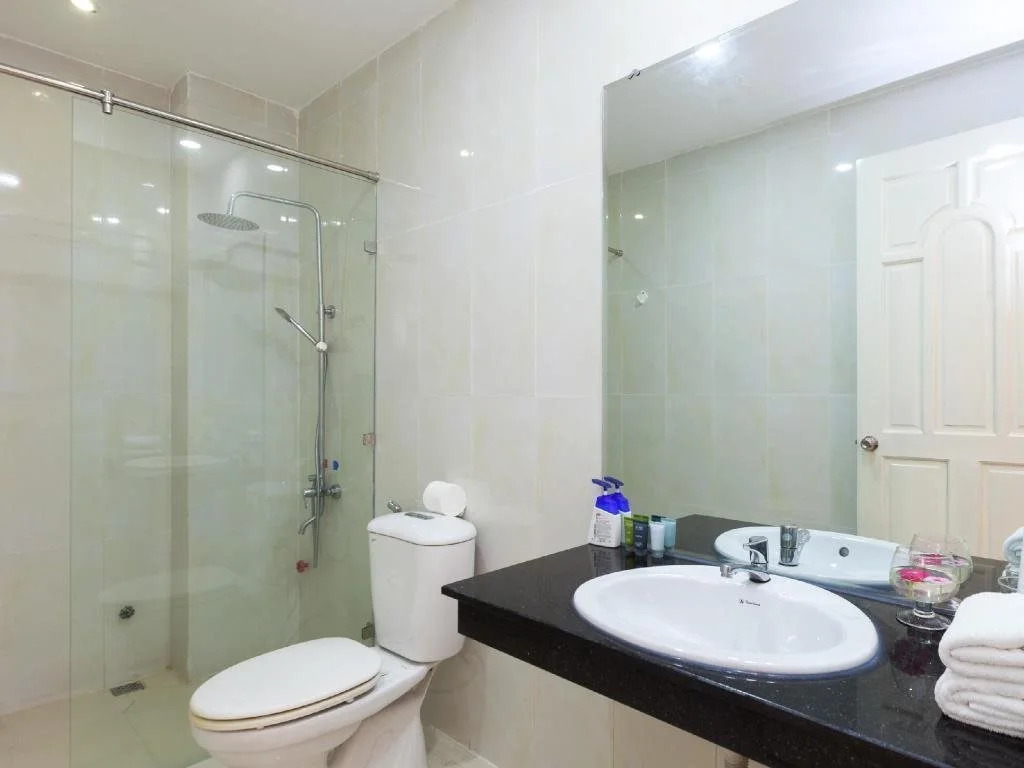 La Apartment Saigon South