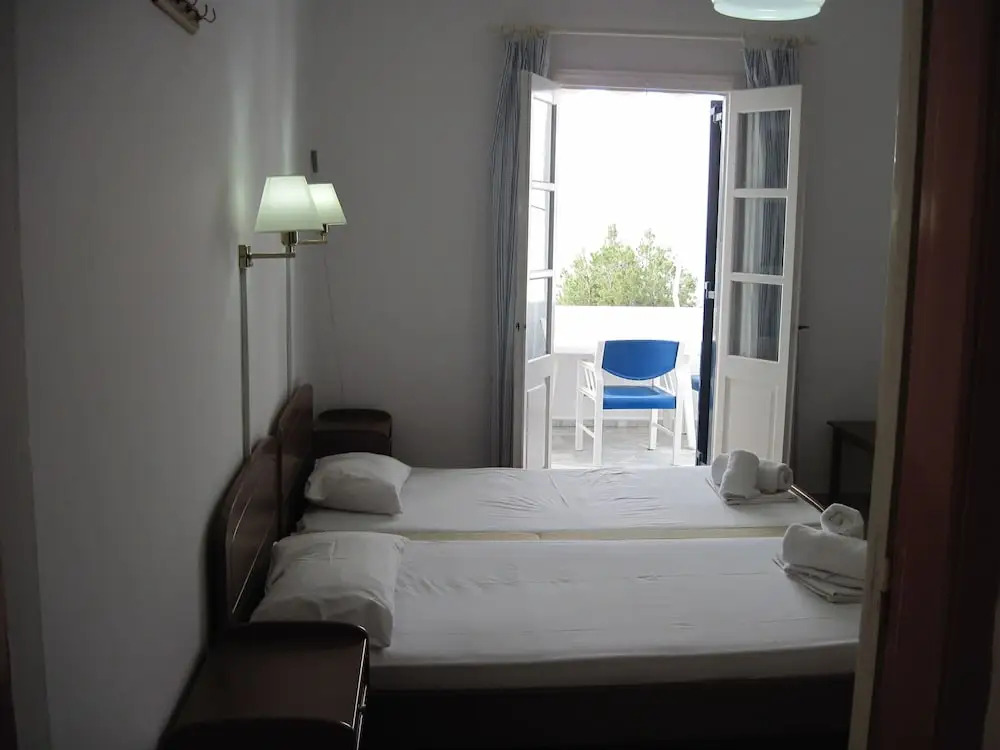 Tatsis Apartments