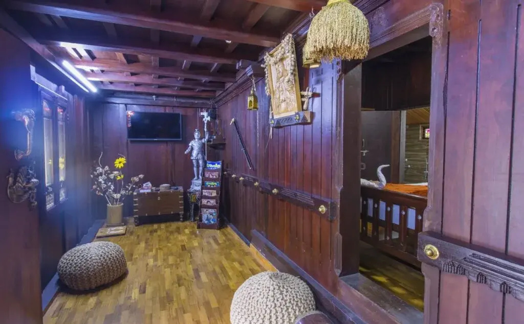 Castillo De Woods , The Private Luxury Villa , 8 BHK, Vattavada