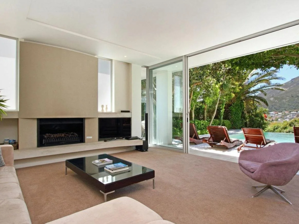 Lions View Villa & Apartment