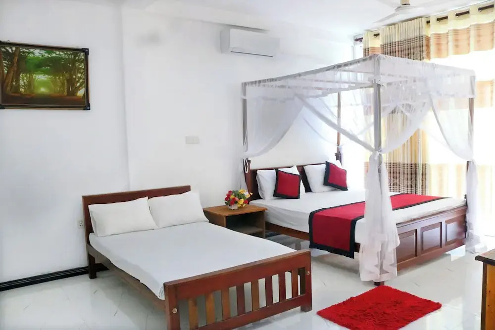 Unaway Holiday Home