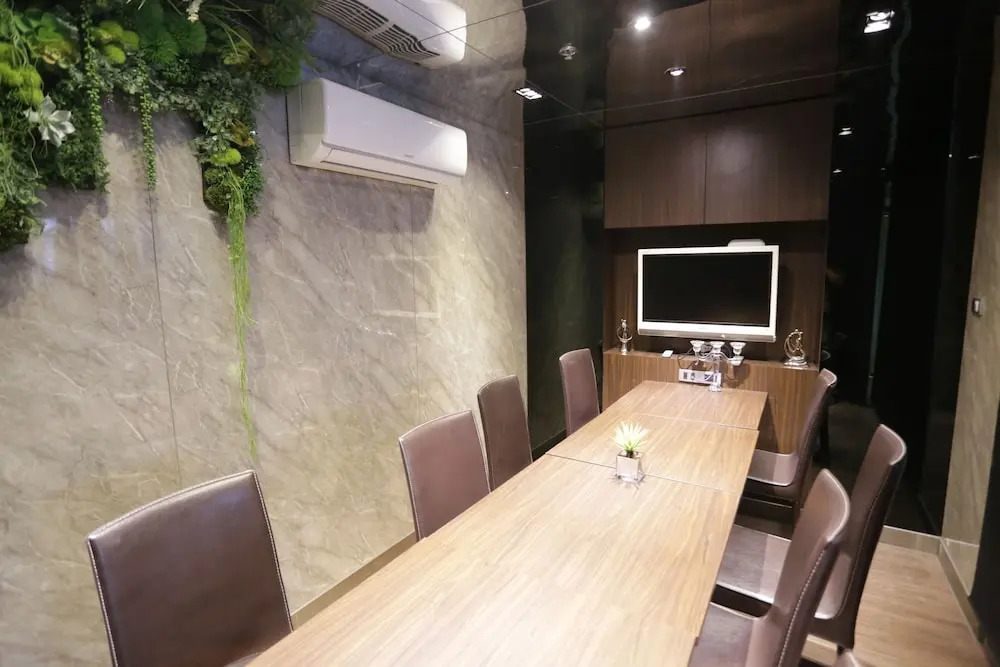 V Residence Serviced Apartment