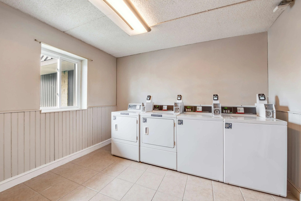 SureStay Plus Hotel by Best Western McGuire AFB Jackson
