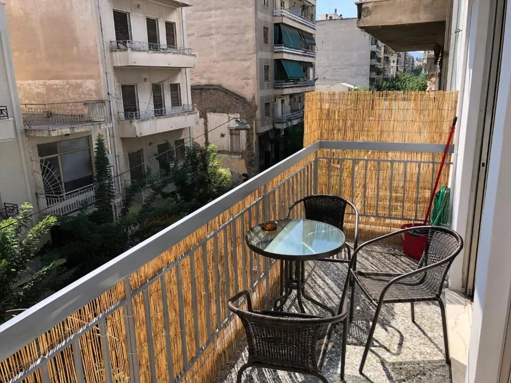 Metaxourgio spacious two bedroom apartment