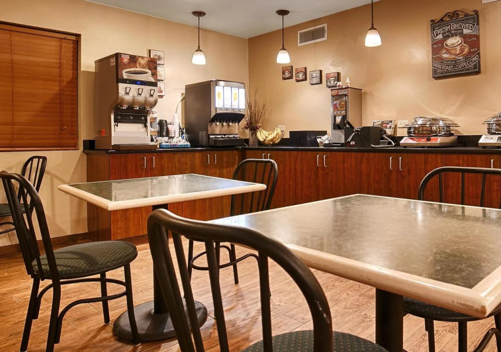 Quality Inn Three Rivers
