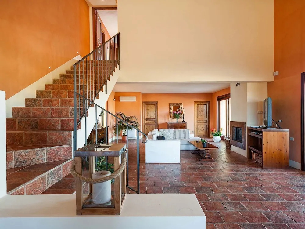 Wonderful Villa With Swimming Pool Nearby Marsala, Just 5km From the Sea!