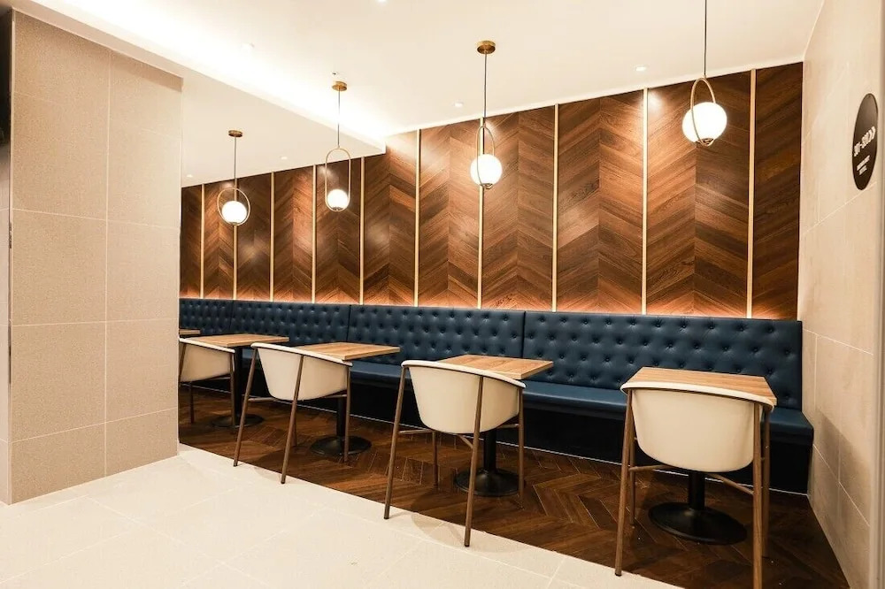 Ansan Brown Dot Gojan Branch