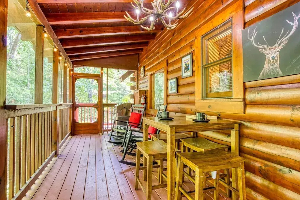Er80 - Can't Bear To Leave 2 Bedroom Cabin