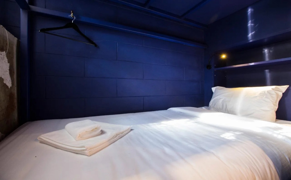 Azure Hostel Bangkok