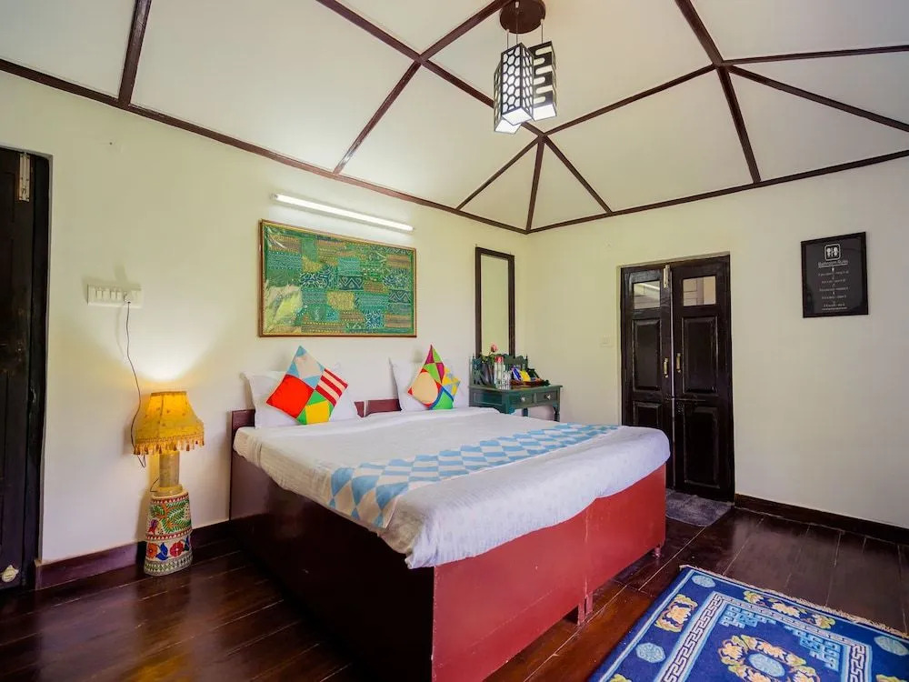 OYO 14132 Home Elegant 1BHK Kempty Road