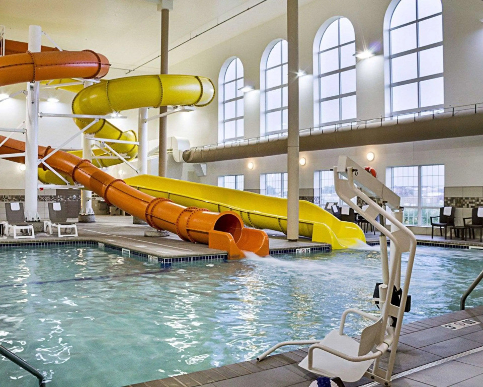Comfort Suites Minot South
