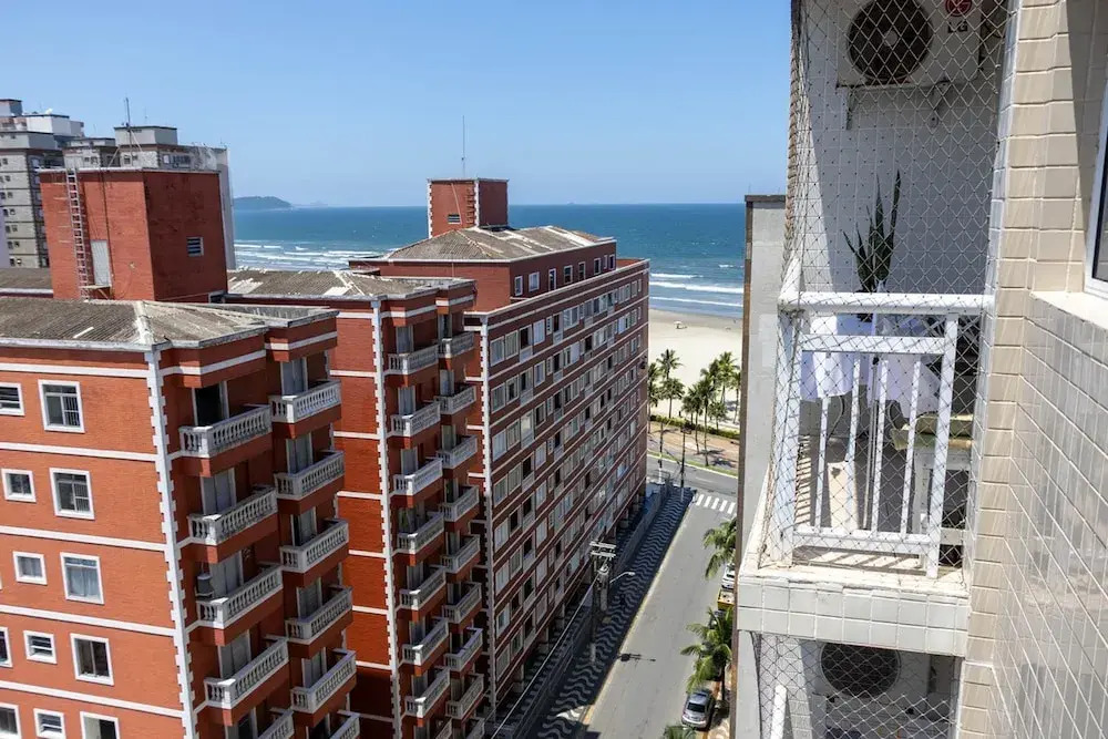 Apto Confort vel a 150m do mar Completo com Lazer