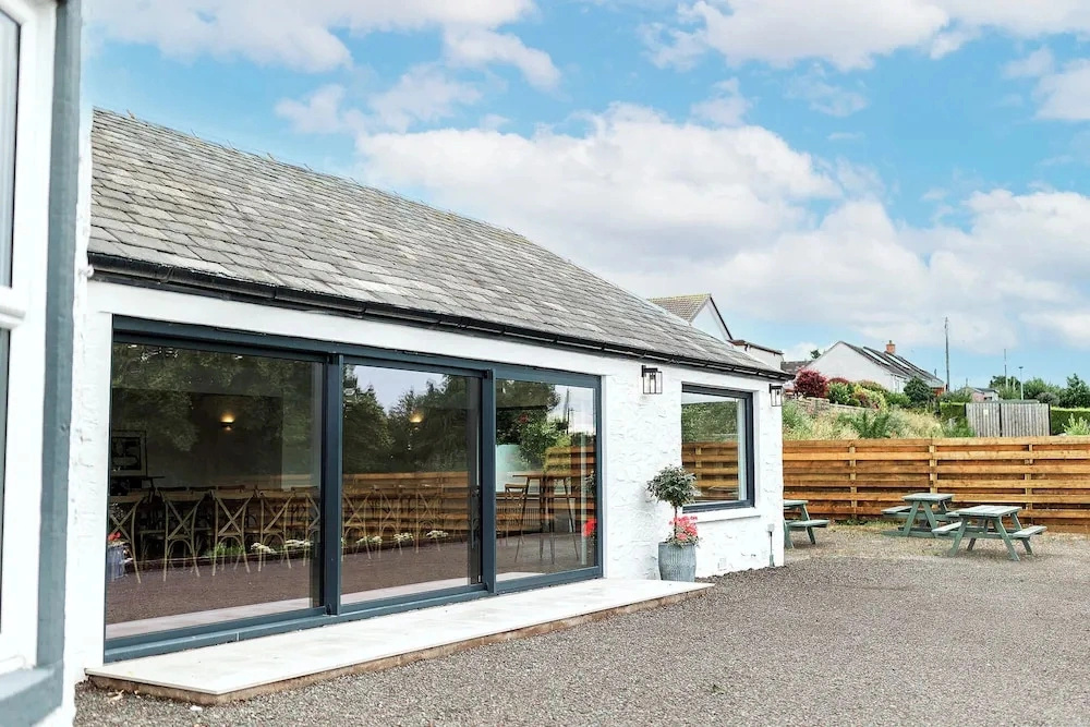Torr House Hotel