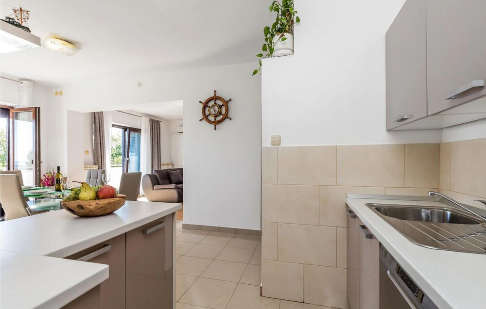 Amazing Apartment in Rijeka With 2 Bedrooms, Wifi and Outdoor Swimming Pool