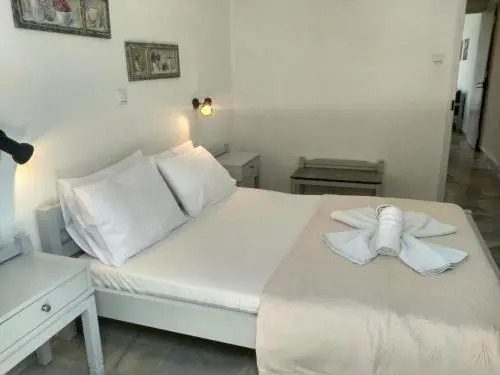 Flat 1 Bedroom 1 Bathroom - Aliki