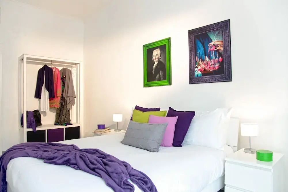 Ferdinando Arthouse Oversized Modern Apartment