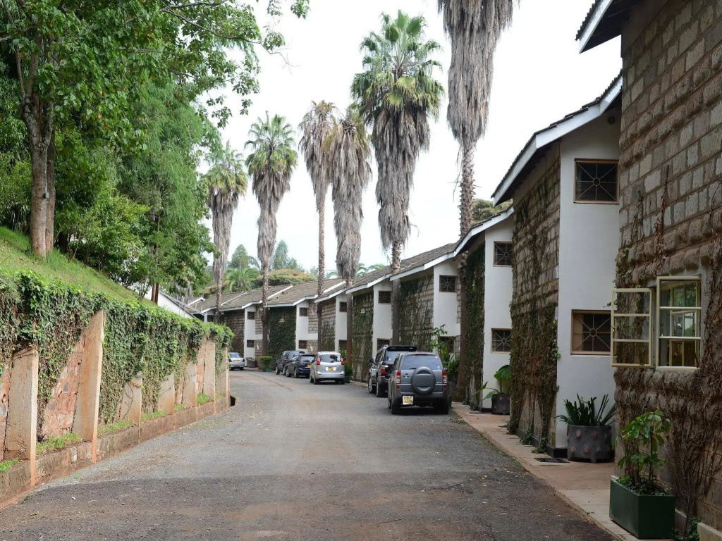 Green Hills Hotel