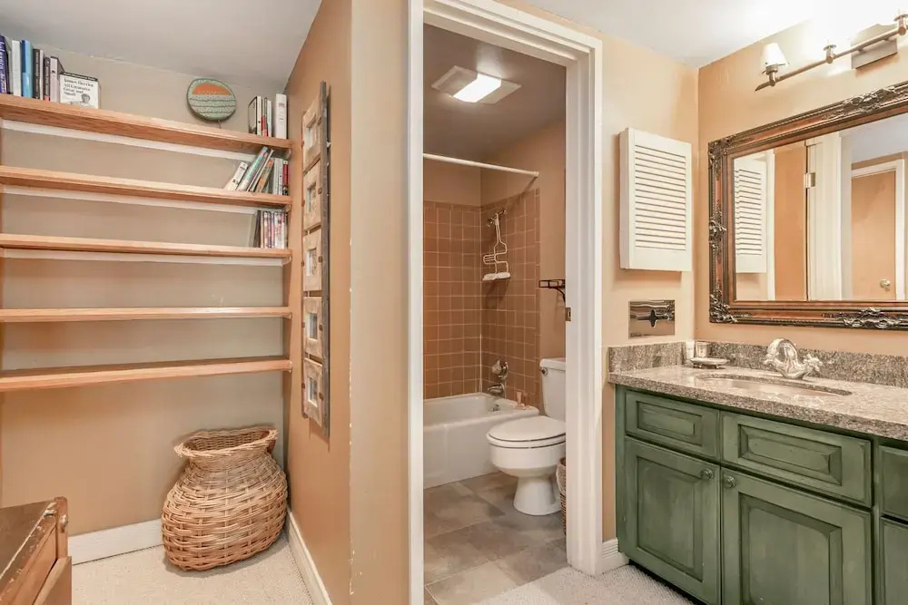 103 Fallridge Miniums 3 Bedroom Condo by RedAwning