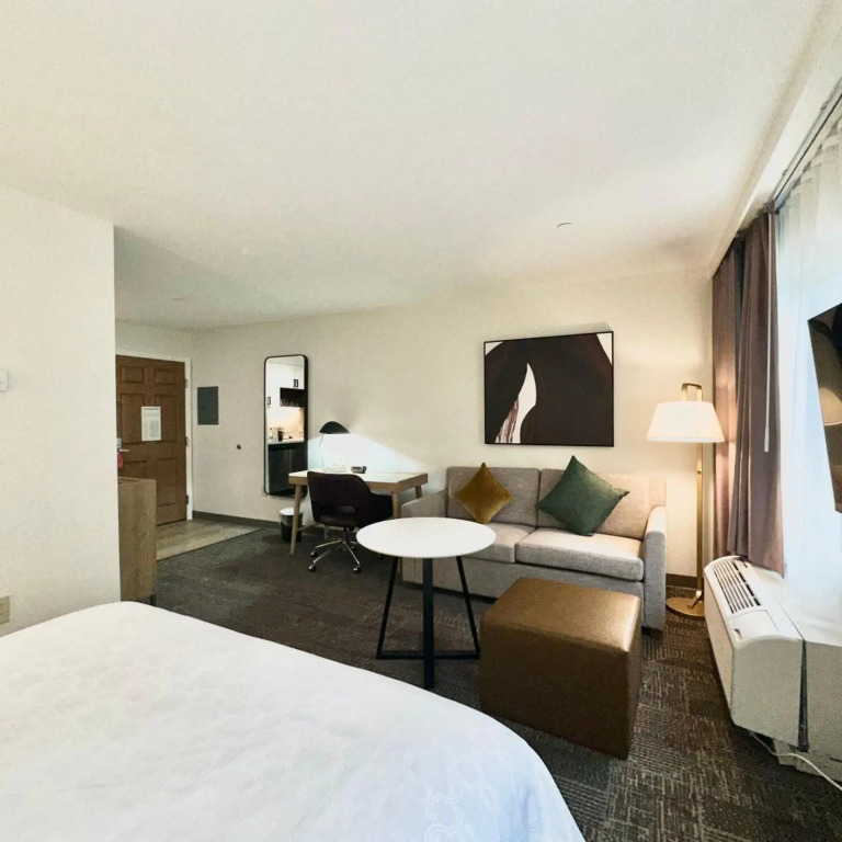 Staybridge Suites East Stroudsburg - Poconos by IHG