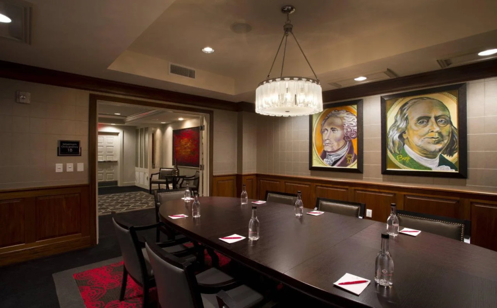 Ambassador Hotel Kansas City, Autograph Collection