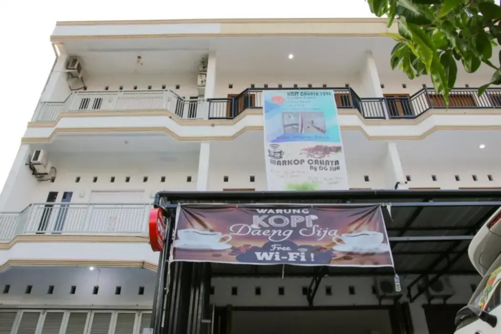 RedDoorz Near RS Islam Faisal Makassar(RedDoorz near RS Islam Faisal Makassar)