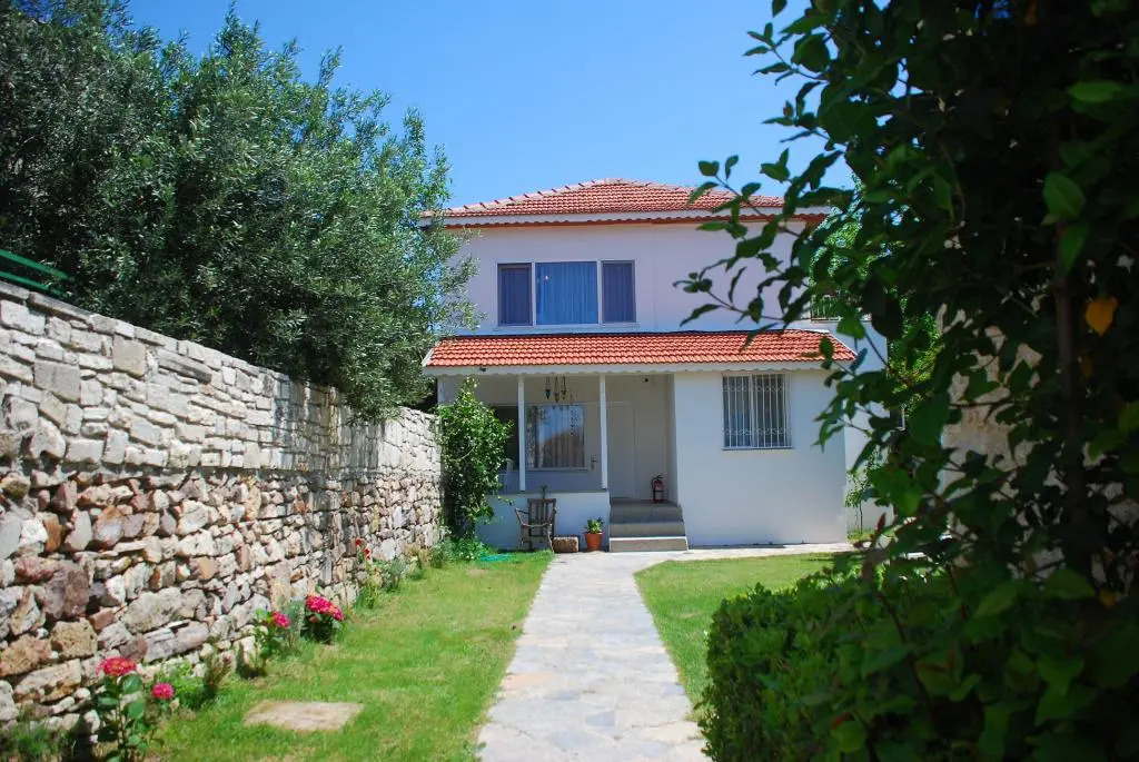 Foca Antik Otel