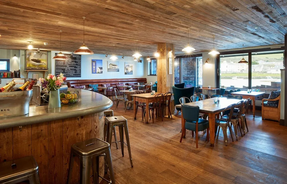 Harbourmaster Hotel