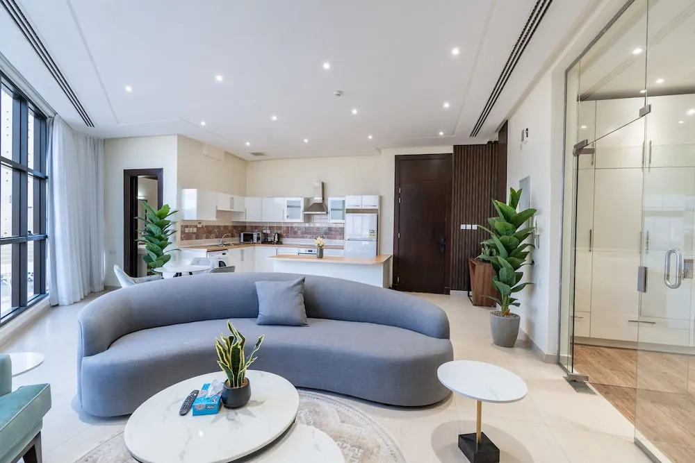 Tura Residence